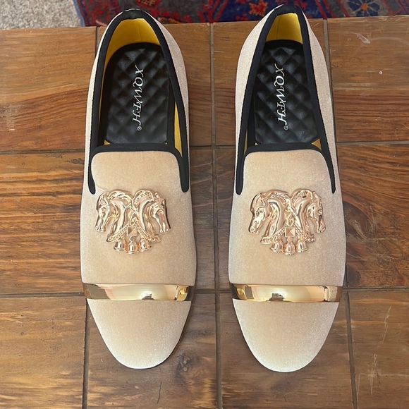 XQWFH Other - XQWFH men’s rhinestone loafers, velvet tuxedo, shoes